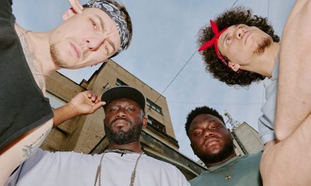 Yard Act ose le live: virage sombre et exaltant