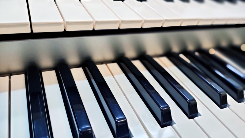 mellotron keyboard close-up