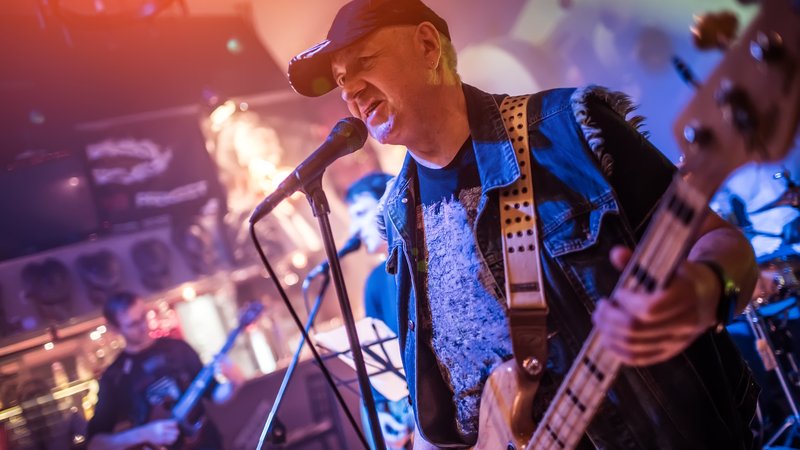 New York punk band live
