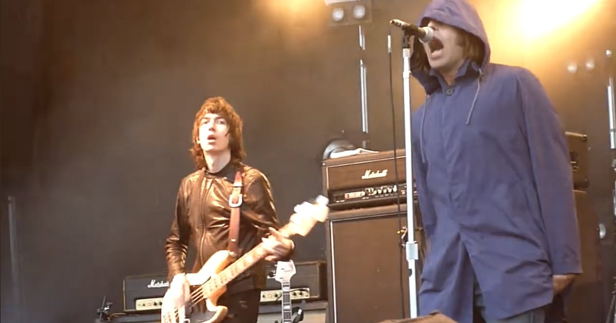 Beady Eye Jeff Wootton and Liam Gallagher