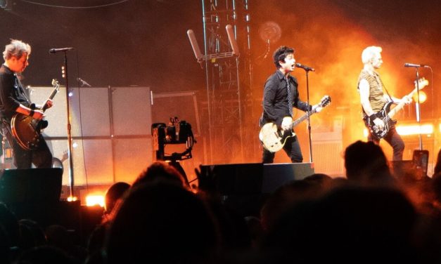 Green Day sort “Nimrods” : le détail qui change tout
