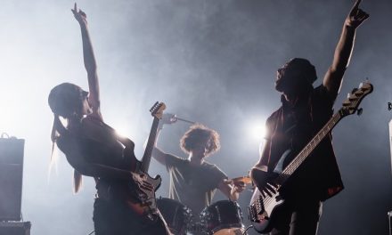 AC/DC : la formule magique d’un groupe inchangé en 50 ans