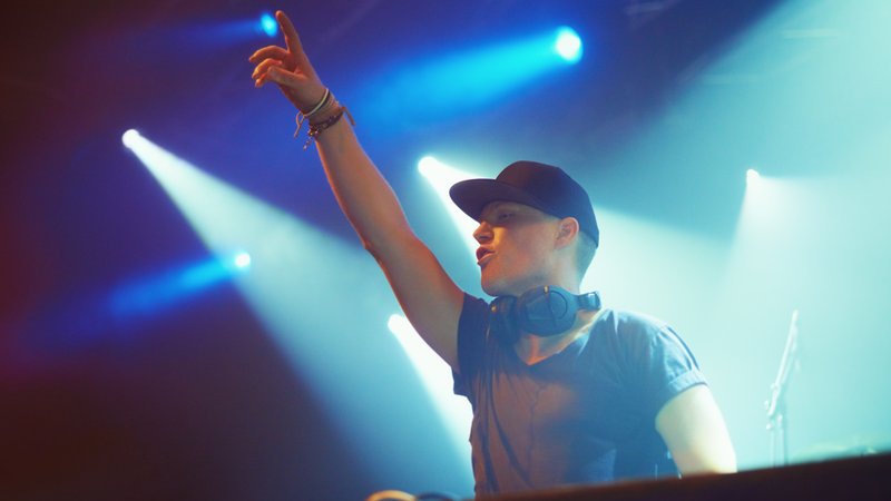 Martin Garrix performing live