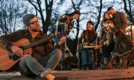 Folk revival des sixties : de Greenwich Village à Newport