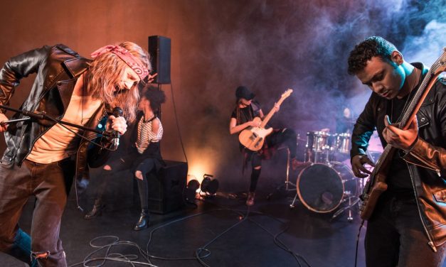 AC/DC et Foo Fighters, la soirée rock qui surprend