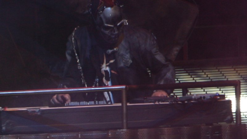 Sid Wilson at Mayhem-full