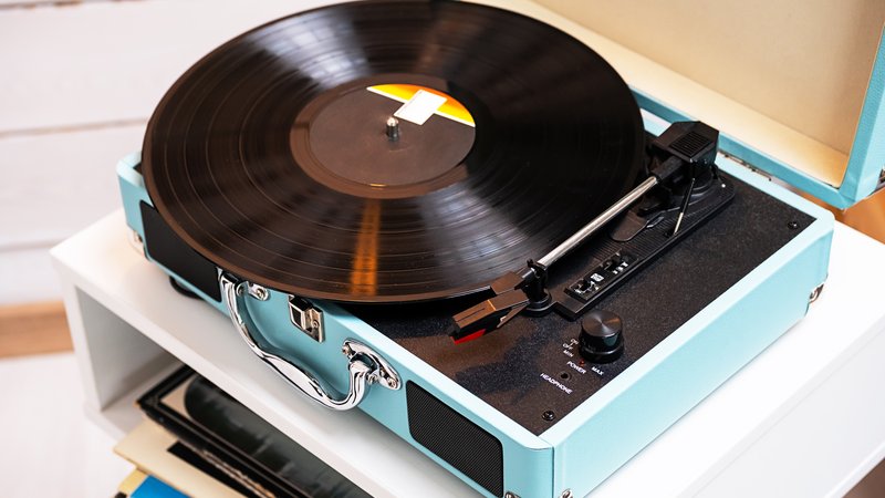 vintage vinyl record player