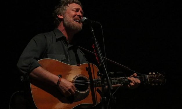 Le cadeau de Glen Hansard qui bouleverse Warren Ellis