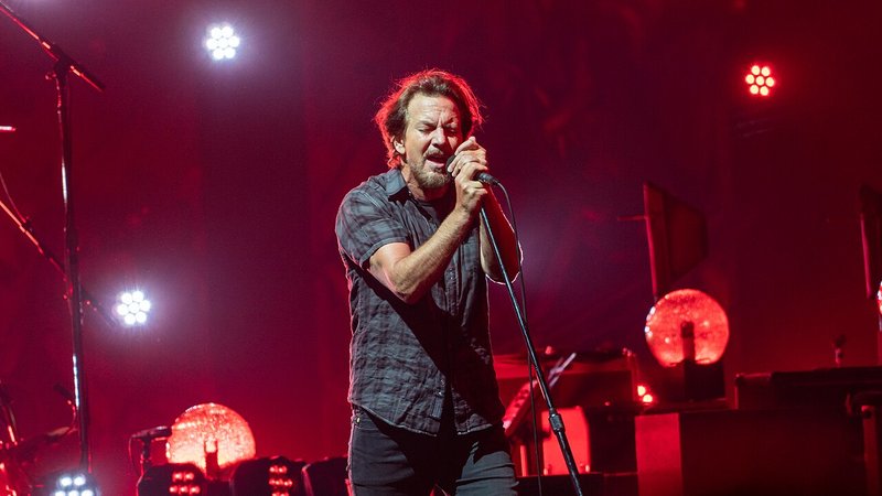 PearlJamO2180618-4