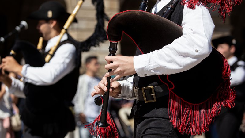 Irish traditional musicians playing