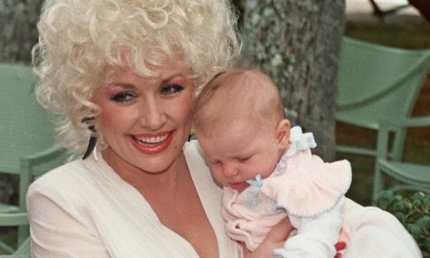 Dolly Parton : le sourire qui disait vrai