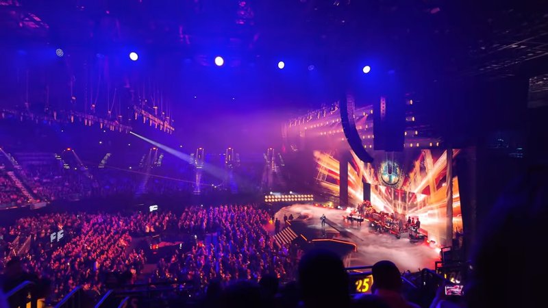 Latin Grammys 2025 MGM Arena - Raphael